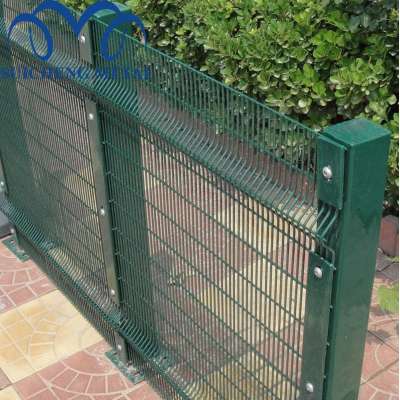 Guangzhou Factory Free Sample PVC Coated 358 Security Fence Panel Galvanized Security Fence Wire